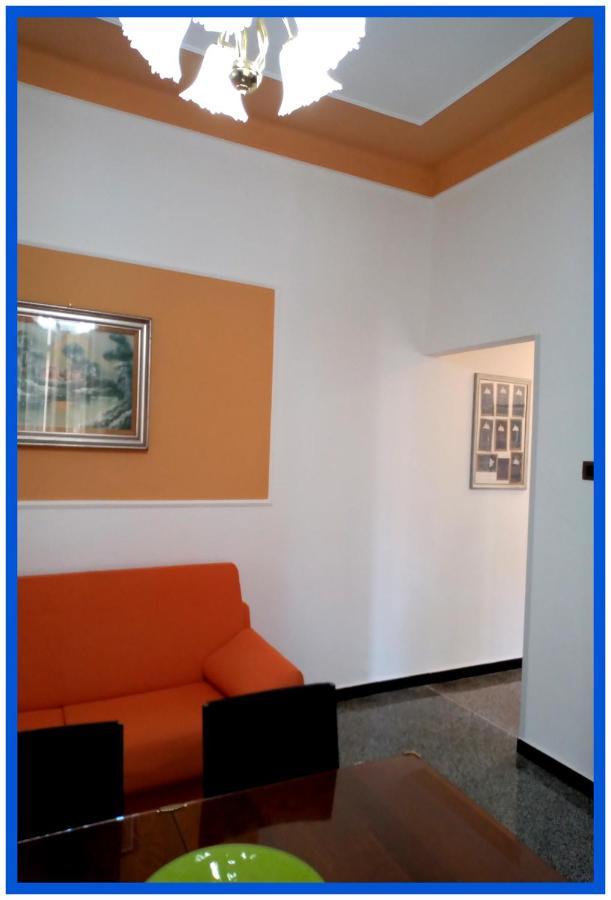 La Casa Di Anna A Due Passi Dal Mare... E Non Solo Apartamento Vado Ligure Exterior foto